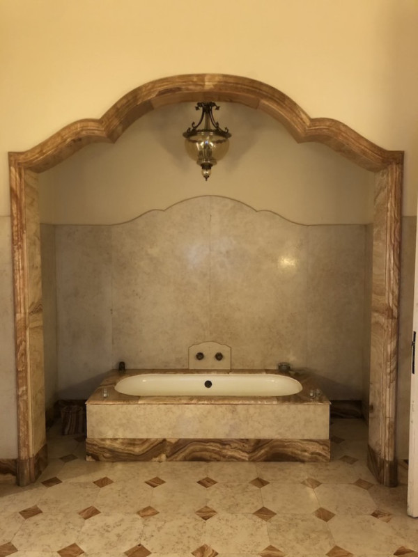 pluche74 italië apulië locatie huren film foto historisch palazzo 18