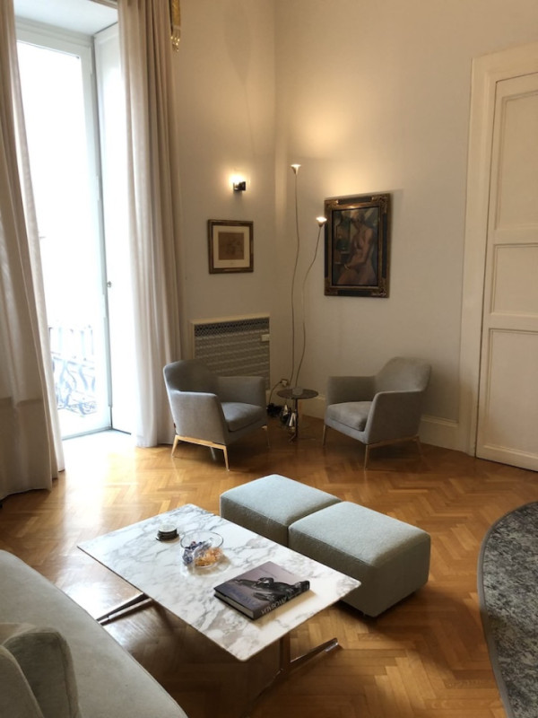 pluche74 italië apulië locatie huren film foto historisch palazzo 22