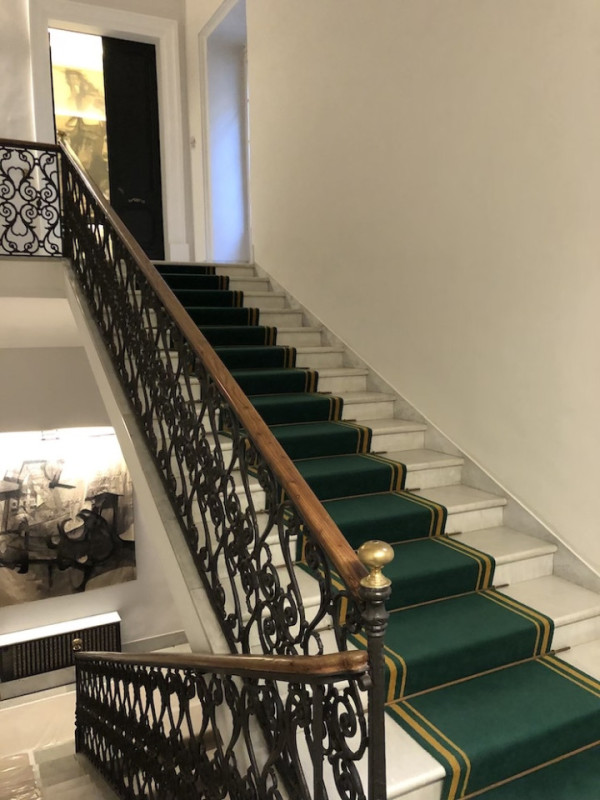 pluche74 italië apulië locatie huren film foto historisch palazzo 24