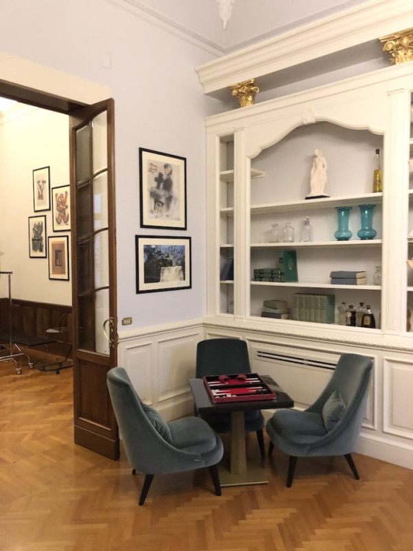 pluche74 italië apulië locatie huren film foto historisch palazzo 6