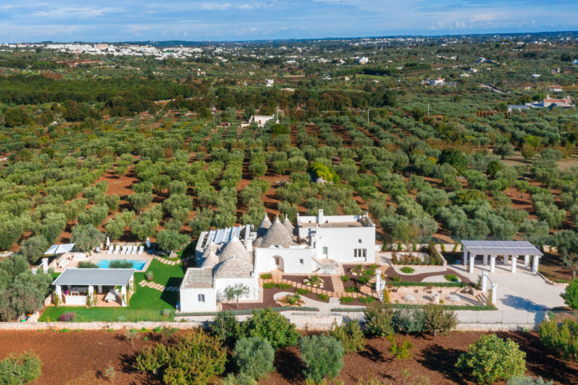 plush74 italy apulia location rent shoot film photo trullo pool 1