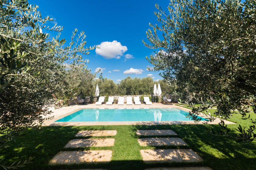 plush74 italy apulia location rent shoot film photo trullo pool 13