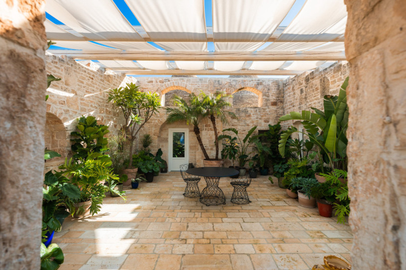 plush74 italy apulia location rent shoot film photo trullo pool 14