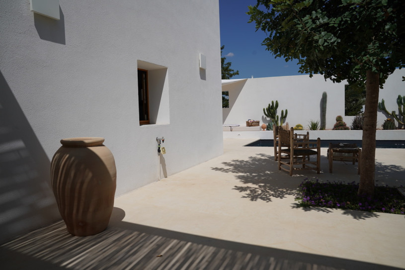 plush74 Italien Apulien Location mieten Filmaufnahme Foto Villa Dorf Pool 2