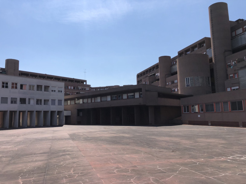 plush74 italy milano location rent shoot film photo housing brutalism concrete 14