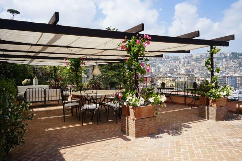 plush74 italy napoli location rent shoot film photo streets beach restaurant 6