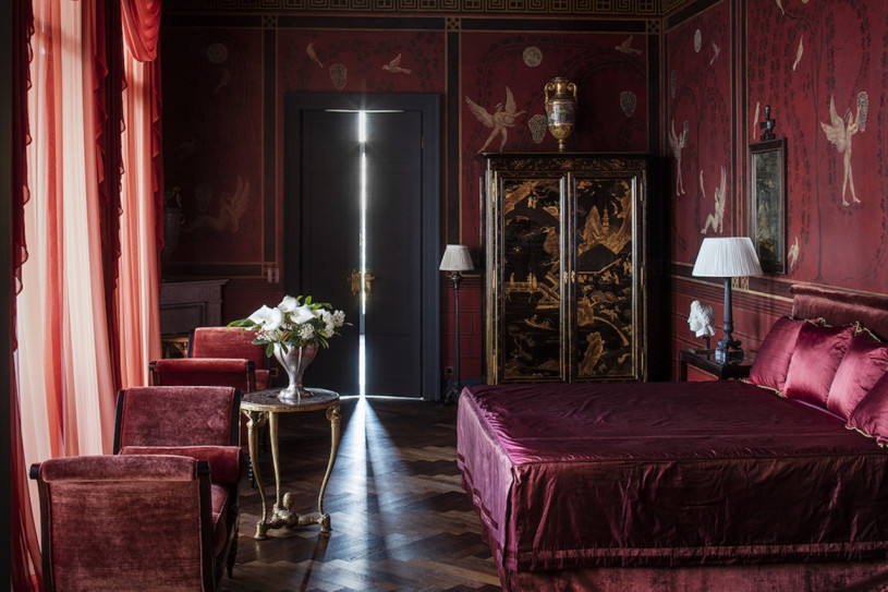 plush74 italy villa lake location rent wedding shoot film photo luxury glamour marble velvet 13