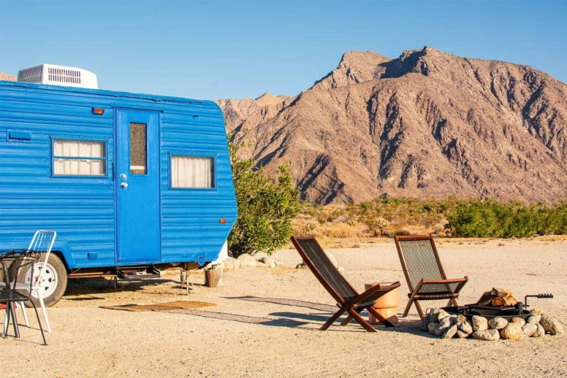 plush74 locaitons photo film production camper california usa tennis courts00014