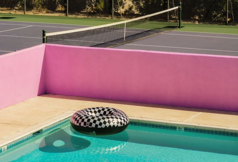 plush74 locaitons photo film production camper california usa tennis courts00026