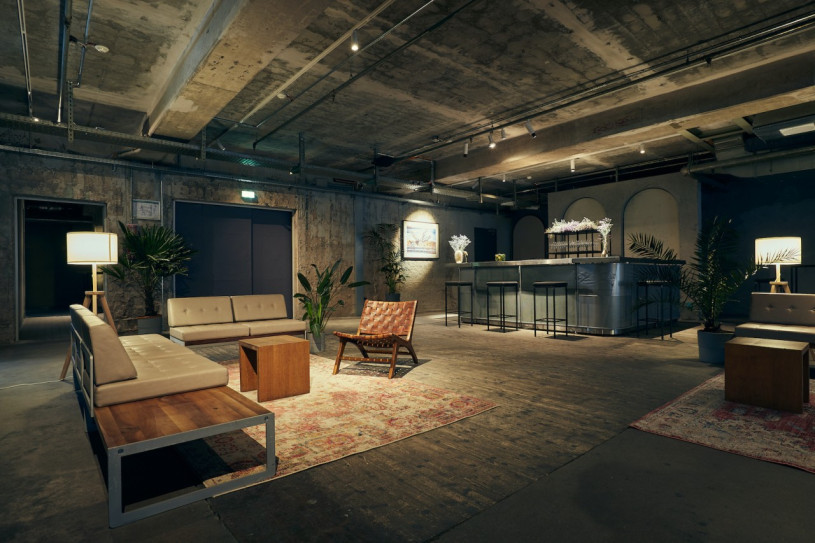 plush74 location berlin eventlocation prince charles restuarant foto film eventjpg12