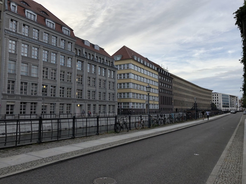 plush74 location berlin streets 3