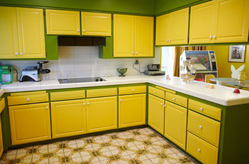 pluche74 locatie californië design vintage meubels roze paleis shoot film foto mode auto scouting10