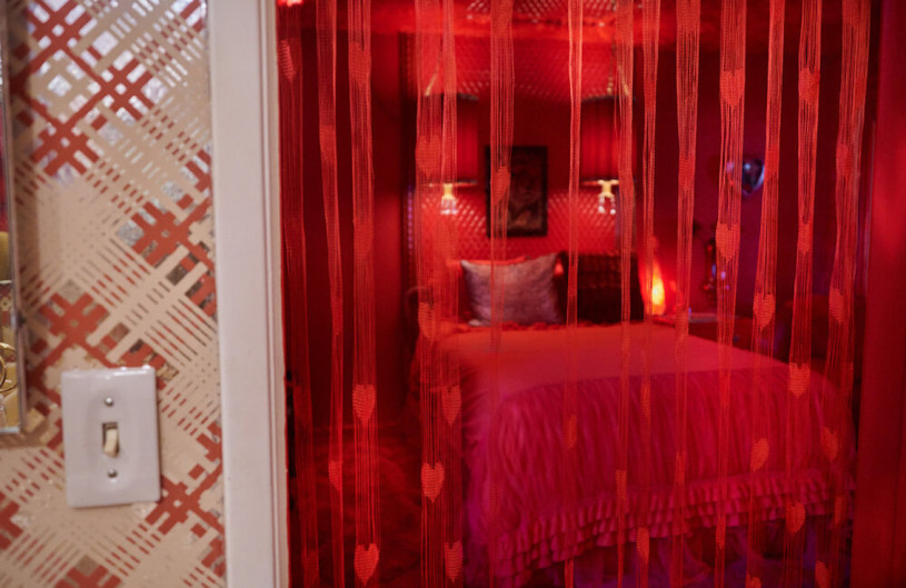 pluche74 locatie californië design vintage meubels roze paleis shoot film foto mode auto scouting36