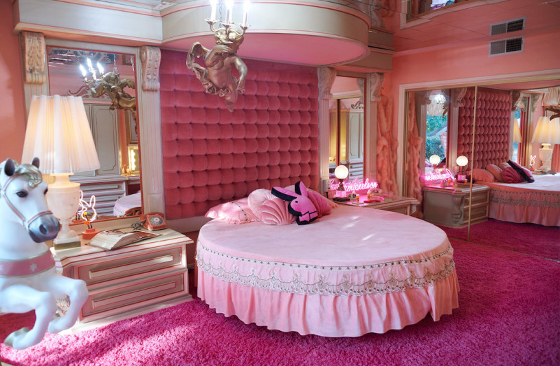 pluche74 locatie californië design vintage meubels roze paleis shoot film foto mode auto scouting38