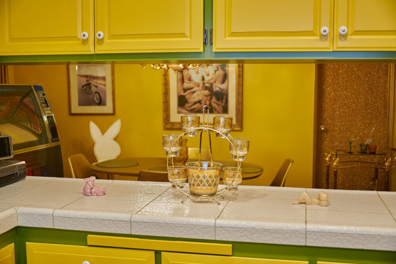 pluche74 locatie californië design vintage meubels roze paleis shoot film foto mode auto scouting8