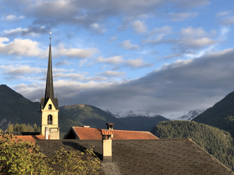 plush74 location film photo alvaneu switzerland historical farm house 25