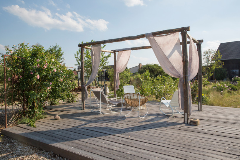 plush74 location film photo cottbus germany farm59