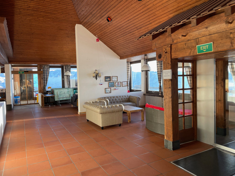 pluche74 locatie film foto evenement davos zwitserland ski restaurant 11