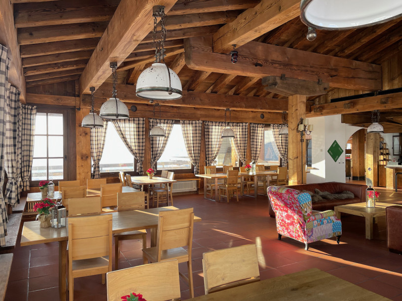 pluche74 locatie film foto evenement davos zwitserland ski restaurant 16