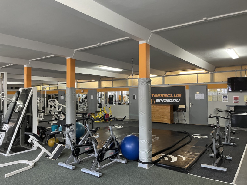 plush74 location film photo event germany berlin vintage gym fitness boxing 73