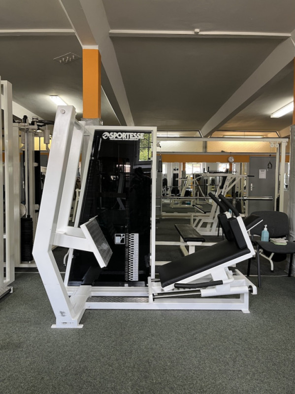 plush74 location film photo event germany berlin vintage gym fitness boxing 79