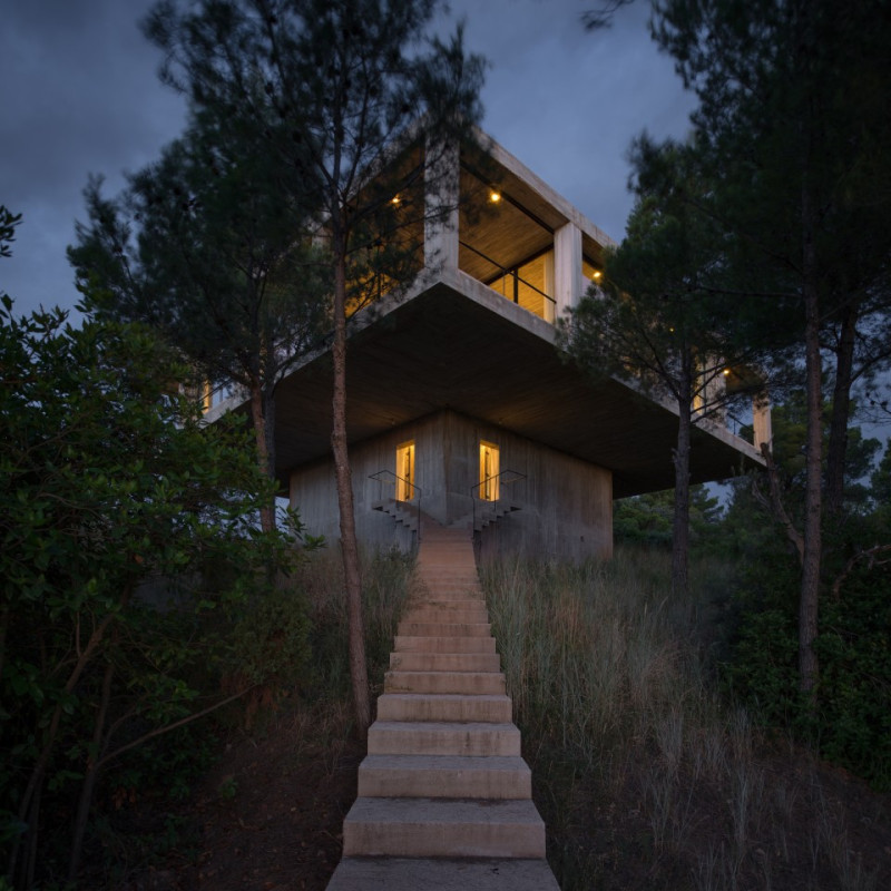 plush74 location photo film architecture conrete nature house madrid spain4