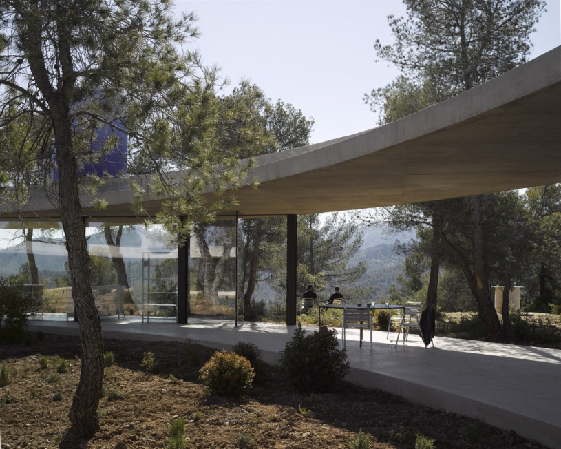 plush74 location photo film architecture conrete nature office madrid spain2