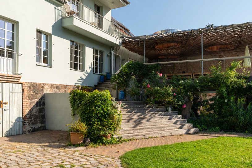 plush74 location photo film berlin event location berlin area uckermark retreat workshop yoga healing6