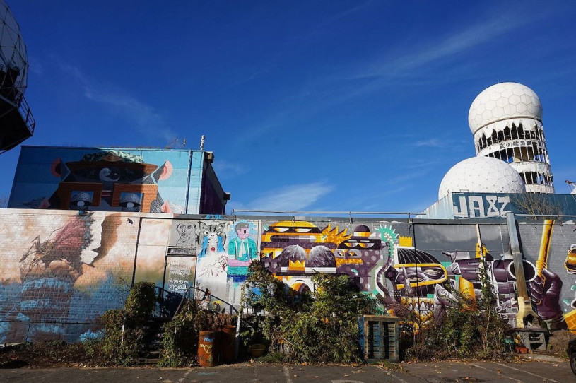 plush74 location photo film berlin germany graffiti 16