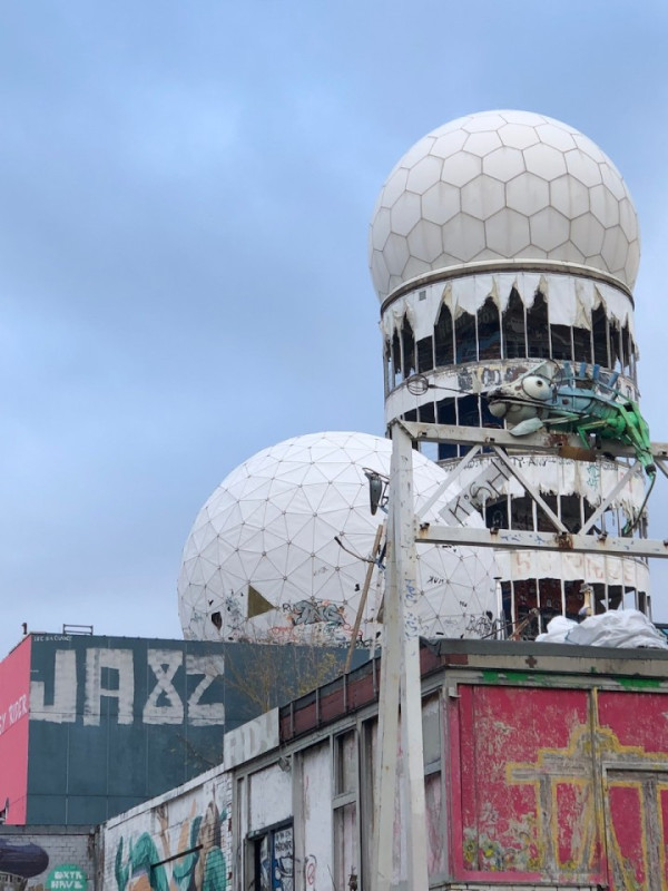 plush74 location photo film berlin germany graffiti 21