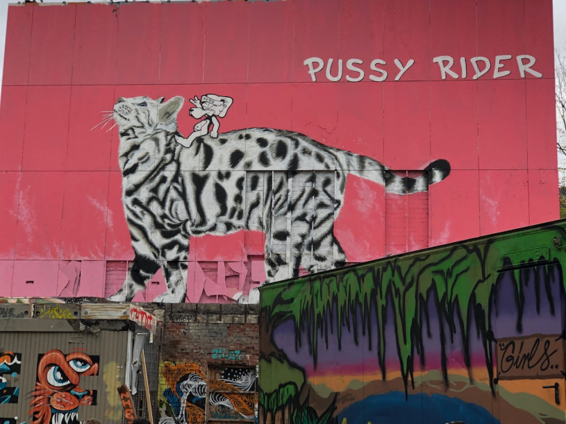 plush74 location photo film berlin germany graffiti 31