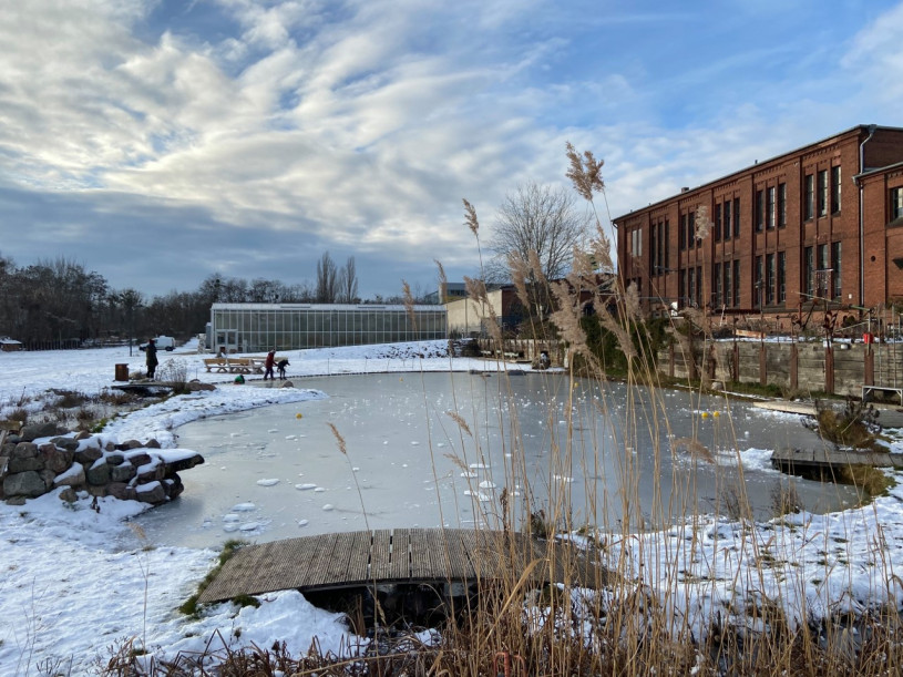 plush74 location photo film event berlin germany industrial 27