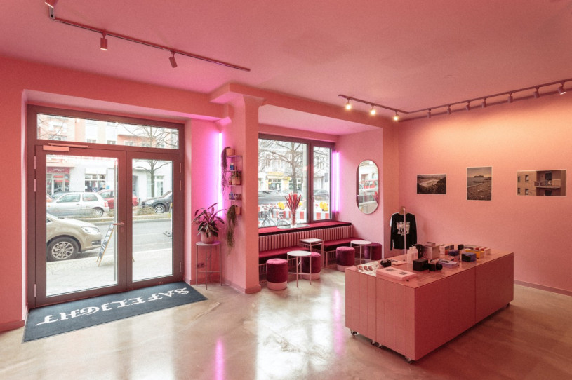 plush74 location photo film event event pink store funky berlin germany2