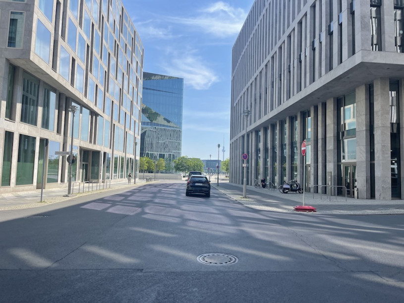 plush74 location photo film event location scouting berlin city center streets16