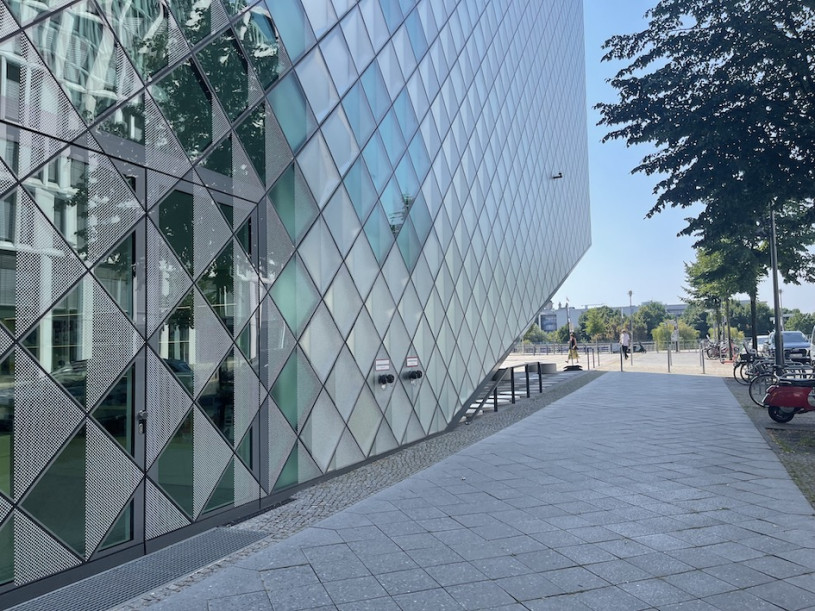 plush74 location photo film event location scouting berlin city center streets31