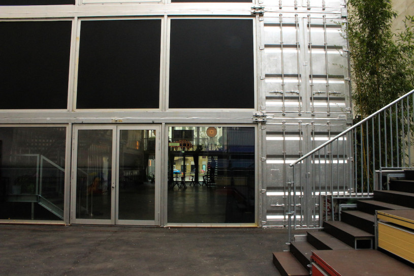 plush74 location photo film event rental germany berlin container box steel showroom 37