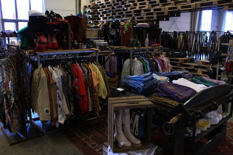 plush74 location foto film event vermietung deutschland berlin industrie lagerung produktion mode 38