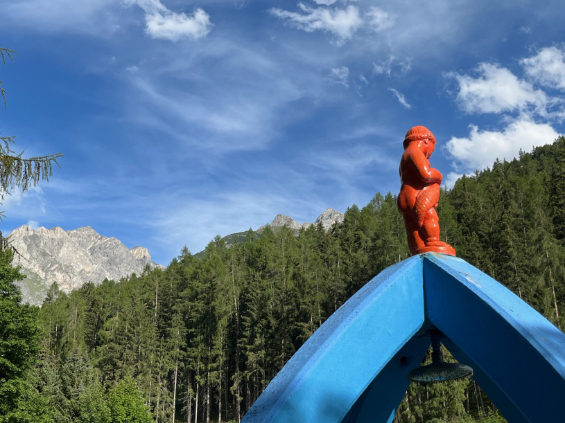 plush74 location photo film event switzerland vulpera lido pool outdoor color 55