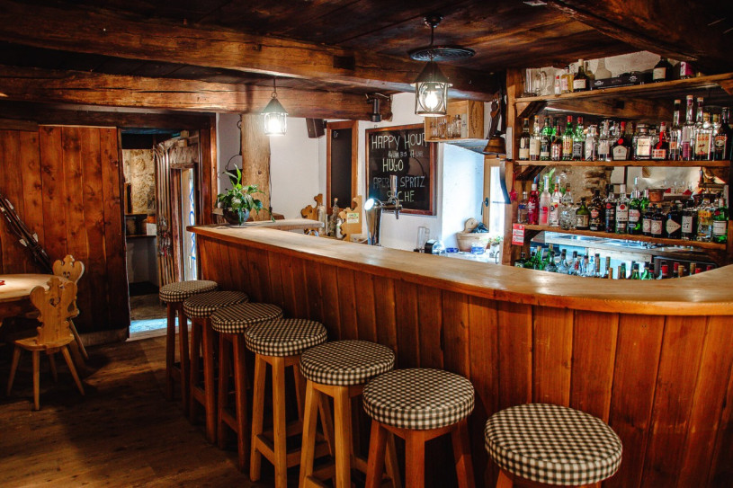 plush74 location photo film event zuoz engadin switzerland mountain restaurant 1