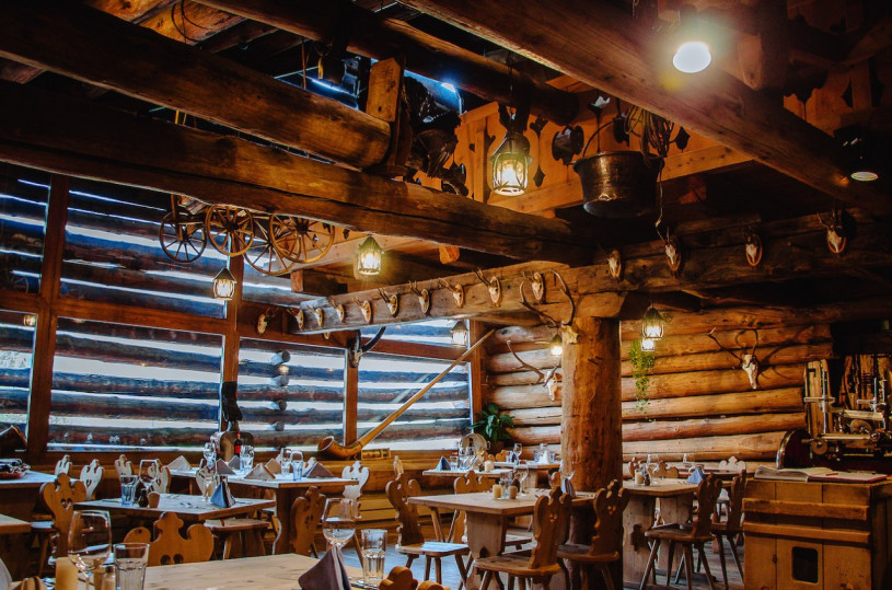 plush74 location photo film event zuoz engadin switzerland mountain restaurant 15