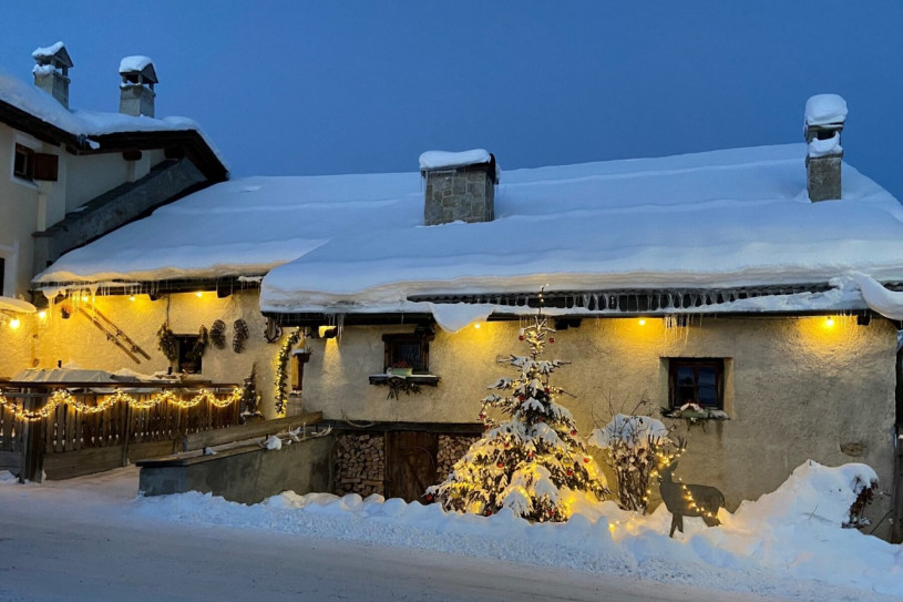 plush74 location photo film event zuoz engadin switzerland mountain restaurant 2