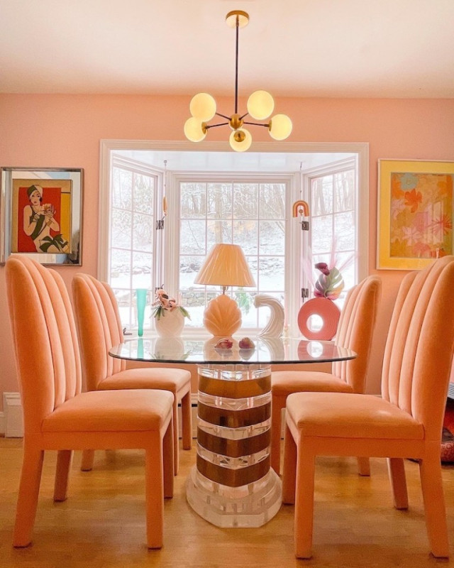 plush74 location photo film shop store pink colourful house danbury usa3