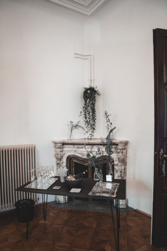 plush74 locatie foto film wenen oostenrijk kantoor altbau 5