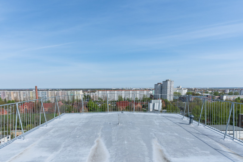 plush74 location scout rental photo film production berlin brandlhuber tower office brutalism concrete2