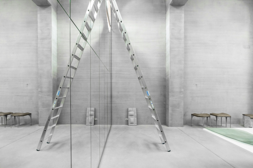 plush74 location scout rental photo film production berlin brandlhuber tower office brutalism concrete29