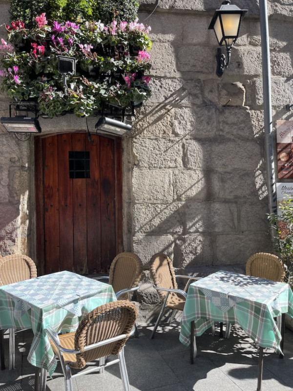 peluche74 location scout noleggio spagna foto produzione cinematografica madrid strade27