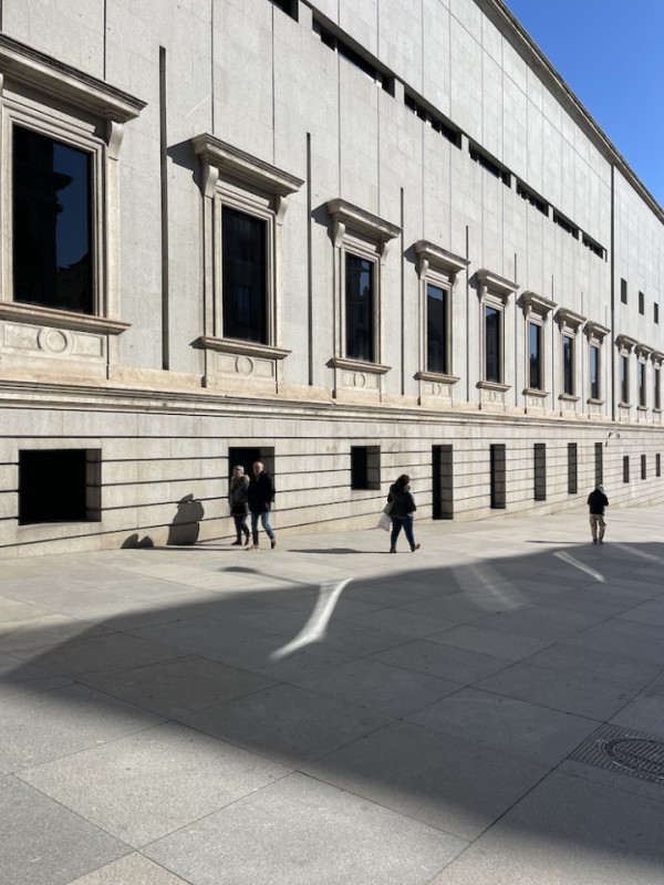 peluche74 location scout noleggio spagna foto produzione cinematografica madrid strade4