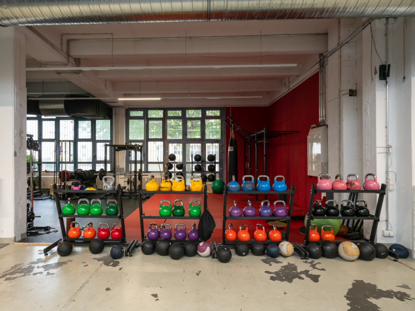 plush74 località germania berlino sport urbano foto film fenriz palestrajpg18