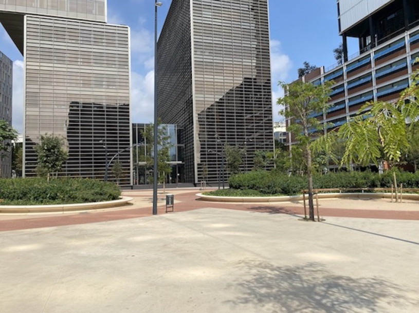 plush74 locations photo film production germany photo studio berlin00000plush74 locations photo film productio photo streets financial barcelona spain00028