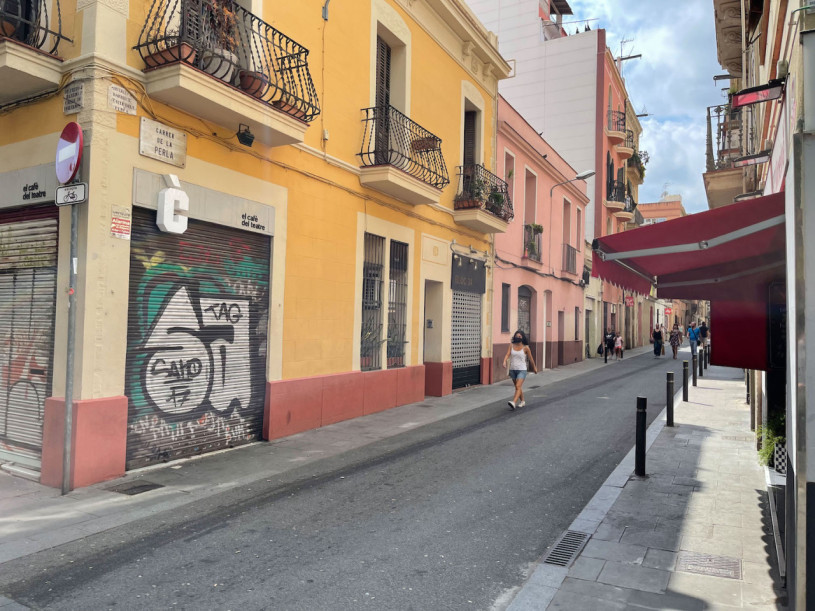 plush74 locations photo film production germany photo studio berlin00000plush74 locations photo film productio photo streets grace barcelona spain00002